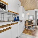 2 Bedroom Stunning In Дом отдыха