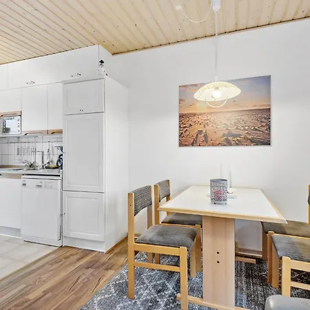 2 Bedroom Stunning In Hébergement de vacances Fanø