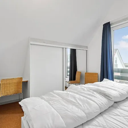 Holiday home 2 Bedroom Stunning In *